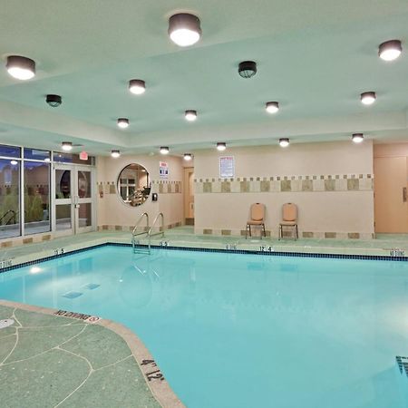 Holiday Inn Hotel & Suites Surrey East - Cloverdale By Ihg Esterno foto