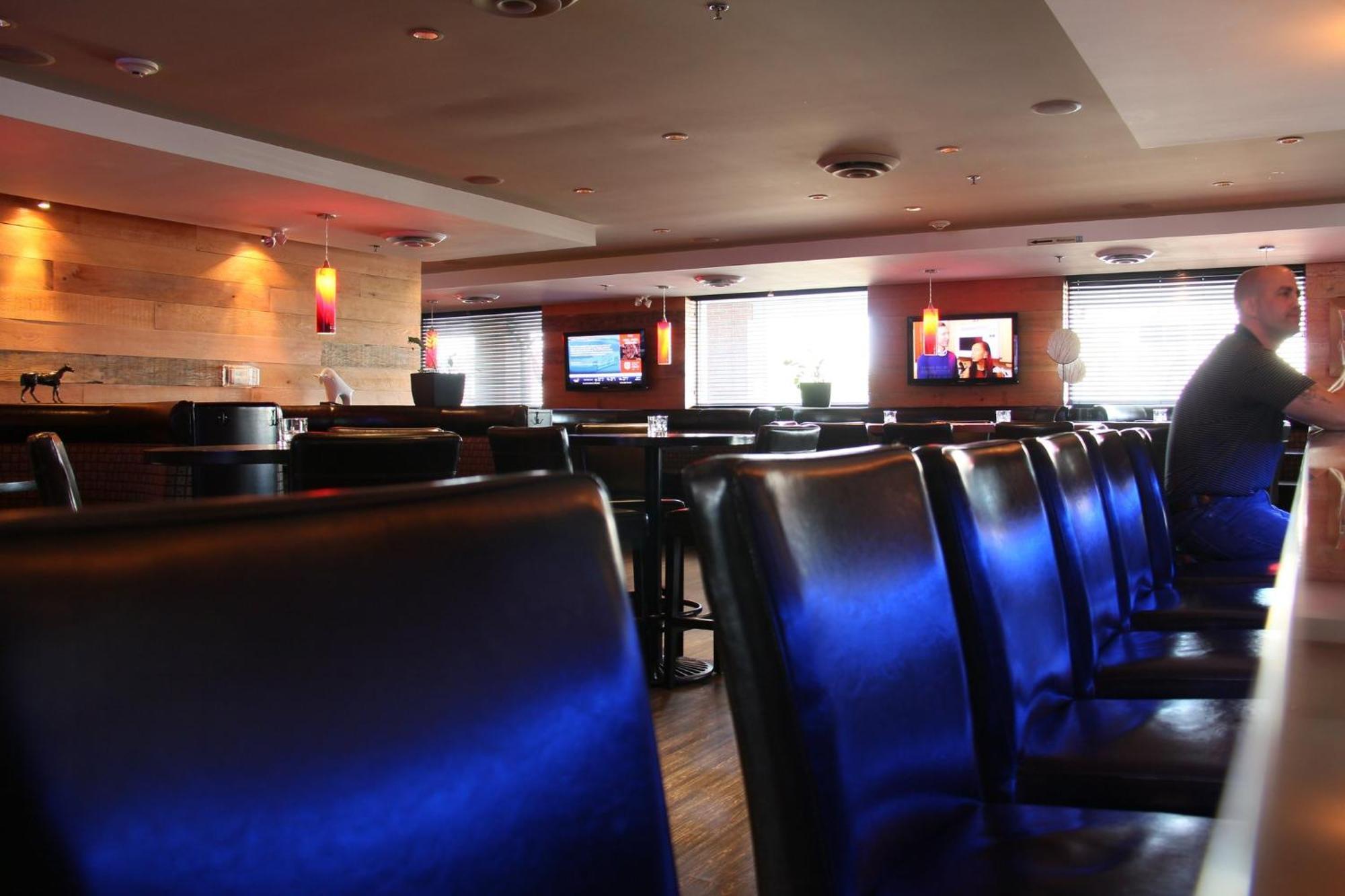 Holiday Inn Hotel & Suites Surrey East - Cloverdale By Ihg Esterno foto