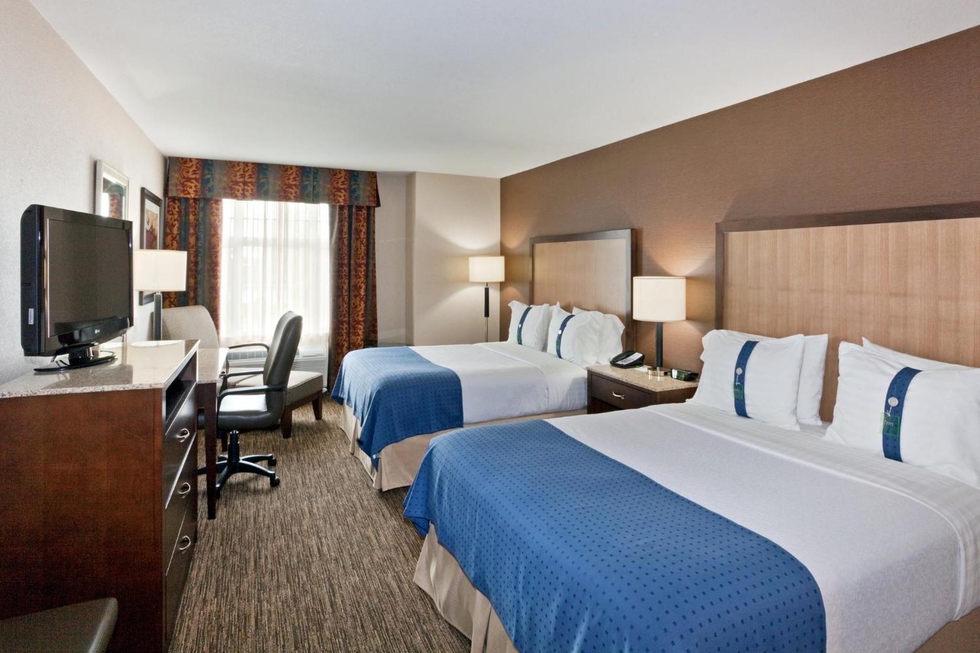 Holiday Inn Hotel & Suites Surrey East - Cloverdale By Ihg Esterno foto