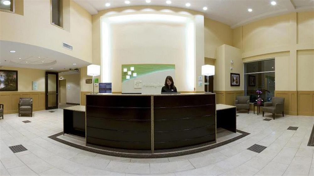 Holiday Inn Hotel & Suites Surrey East - Cloverdale By Ihg Interno foto